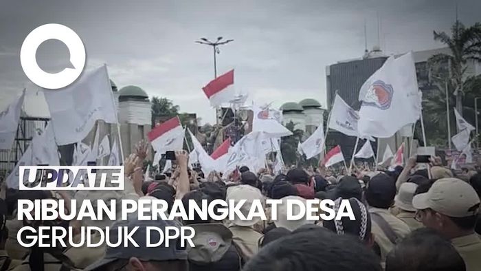 Perangkat Desa Demo di DPR, Tuntut Status Kepegawaian-Kesejahteraan
