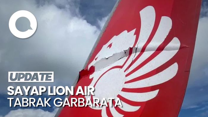 Sayap Pesawat Lion Air Tabrak Atap Garbarata Bandara Mopah Merauke