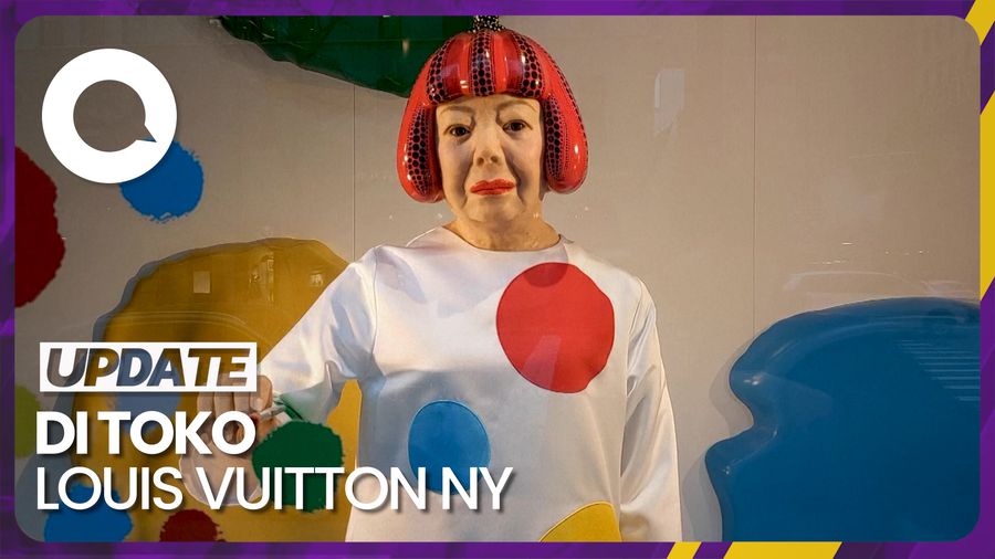 Keren! Aksi Robot Animatronik Yayoi Kusama Lagi Melukis