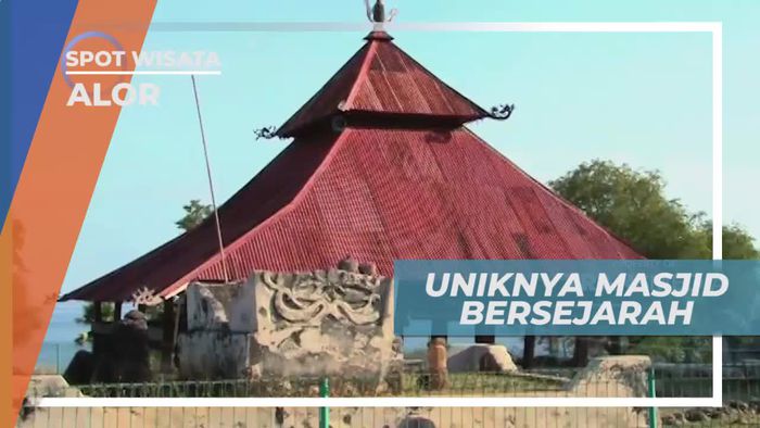 Masjid yang Dibangun Dengan Peralatan Tradisional di Alor Nusa Tenggara Timur