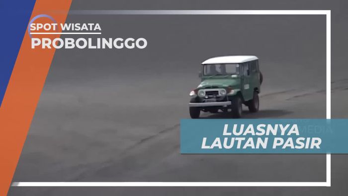 Luasnya Hamparan Lautan Pasir di Gunung Bromo Jawa Timur
