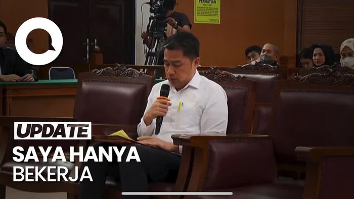Tangis AKBP Arif Bacakan Pembelaan di Sidang Perusakan CCTV Sambo