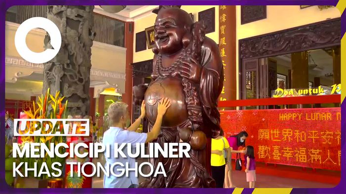 Keseruan Festival Cap Go Meh di Medan