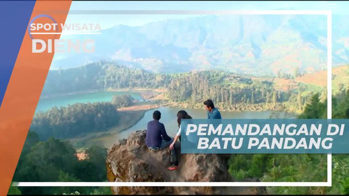 Panorama Alam Indah Dieng Dari Batu Pandang, Banjarnegara 