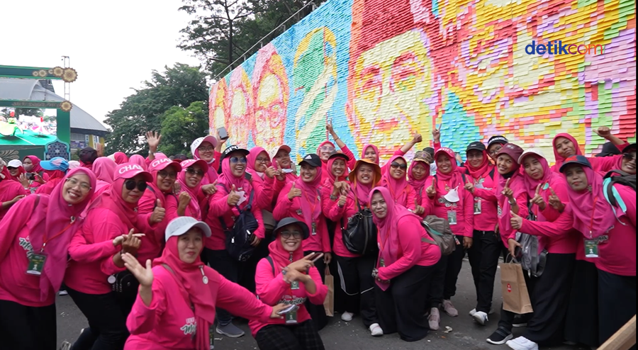 Panggung Rakyat NU Jadi Daya Tarik Antusiasme Rakyat Sidoarjo dan Sekitarnya