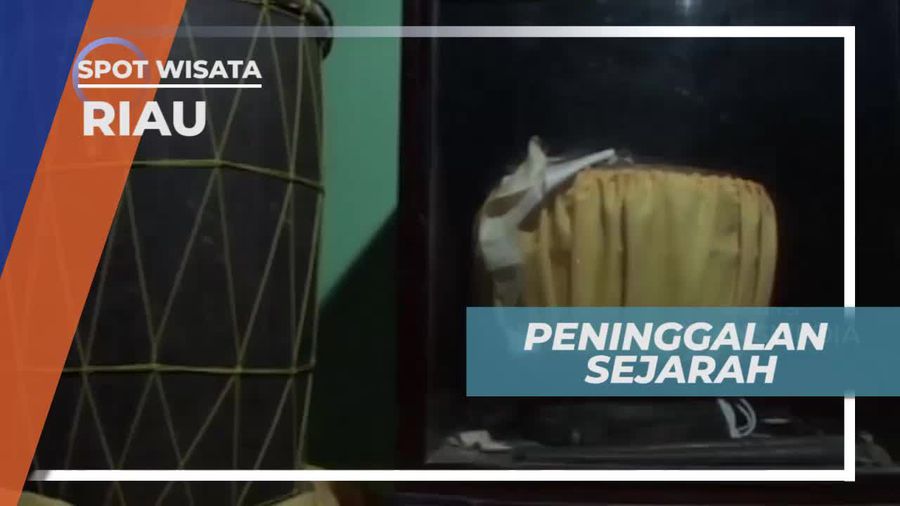 Melihat Benda-benda Peninggalan Sejarah di Istana Indragiri Riau