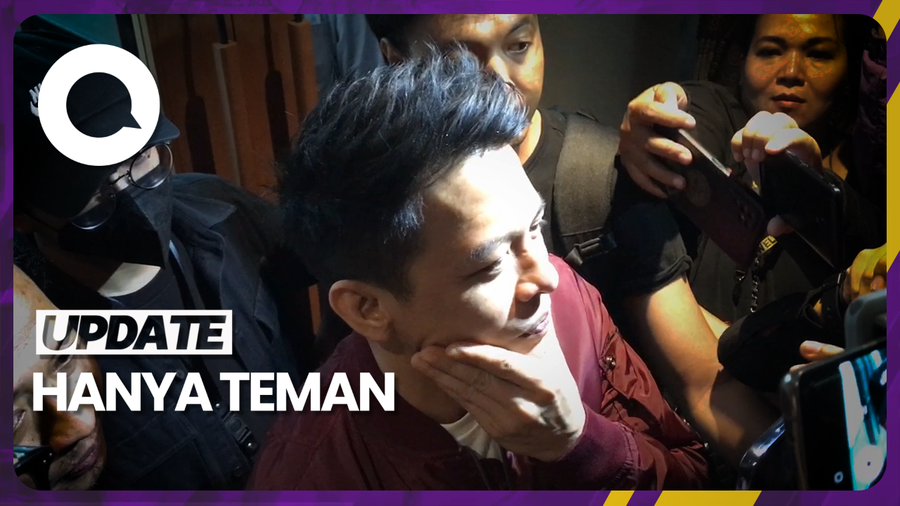 Ariel NOAH Bantah Pacaran dengan Marchella FP