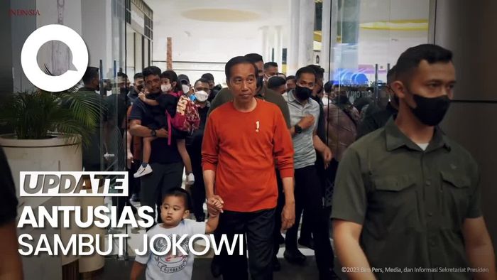 Jokowi Ngemal Bareng Cucu di Medan, Pengunjung Mendadak Heboh 