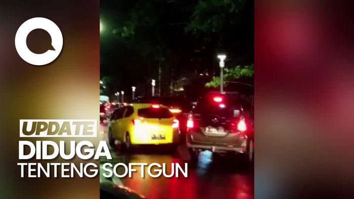 Viral Aksi Brutal Pengemudi Fortuner Rusak Brio Kuning di Senopati Jaksel
