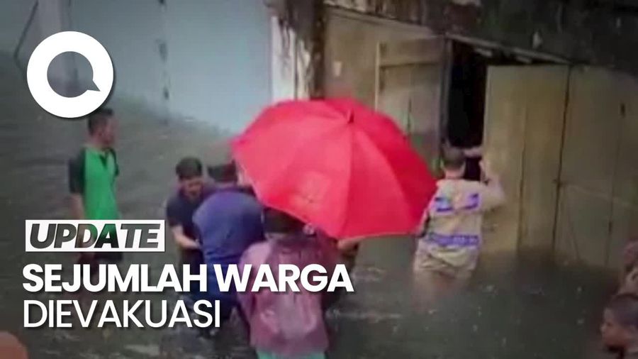 Kota Makassar Terendam Banjir, Ketinggian Air Mencapai 1 Meter