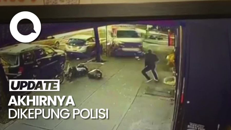 Aksi Nekat pengemudi Truk Mini Naik Trotoar-Seruduk Pejalan Kaki di AS