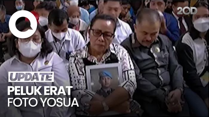 Ibunda Yosua Hadiri Langsung di Sidang Vonis Eliezer