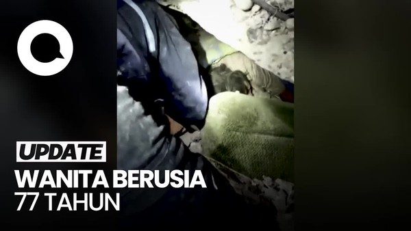 212 Jam Tertimbun Puing, Nenek di Turki Ditemukan Selamat