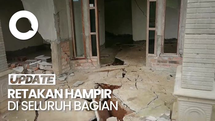 Tanah Gerak di Trenggalek, Satu Rumah Rusak Parah