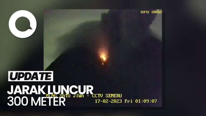 Gunung Semeru Muntahkan Lava Pijar, Begini Penampakannya