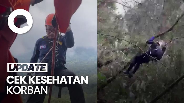 Tim SAR Berhasil Terjun ke Lokasi Kecelakaan Helikopter Kapolda Jambi