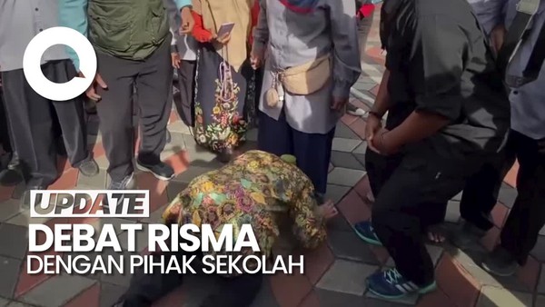 Ditagih Hibah Lahan SLB Bandung, Risma Sujud di Hadapan Pengajar