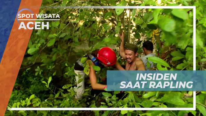 Rapling Menaiki Tebing Terjal Goa Ie Aceh
