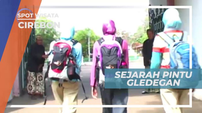 Sejarah Pintu Glegegan dan Pohon Berusia 5 Abad, Cirebon