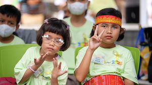 Peringatan Hari Kanker Anak Sedunia 2023: #BeraniGundul dan Lawan Kanker!