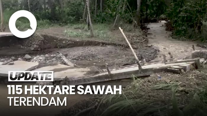 Jembatan di Enrekang Putus Dihantam Banjir Bandang