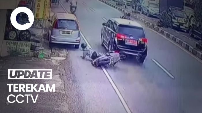 Viral Mobil Berpelat Merah Tabrak Lari Pemotor di Klaten
