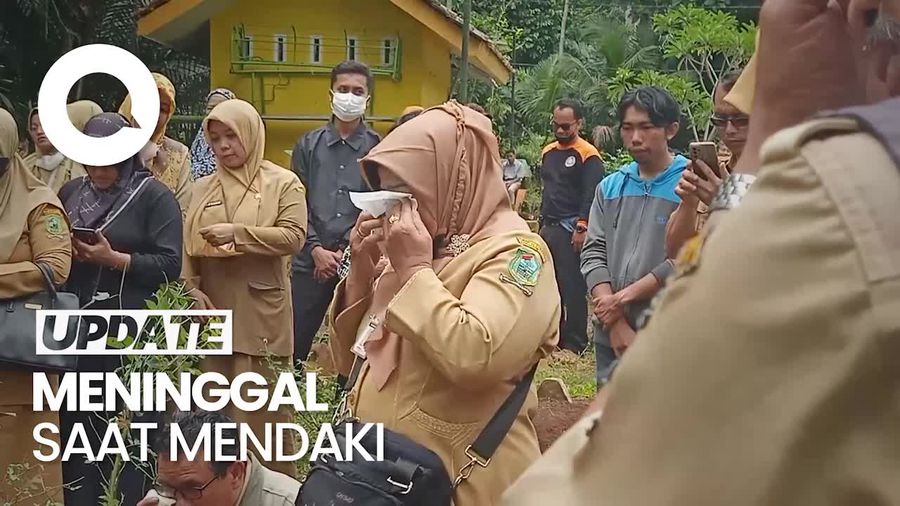 Isak Tangis Iringi Pemakaman Pendaki Unsoed yang Tewas di Gunung Slamet
