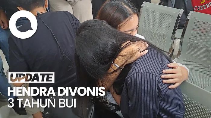Tangis Anak Hendra saat Sang Ayah Divonis 3 Tahun Penjara