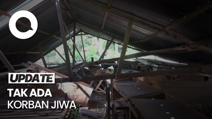 Kondisi Sekolah di Polman Ambruk Usai Diterjang Angin Puting Beliung