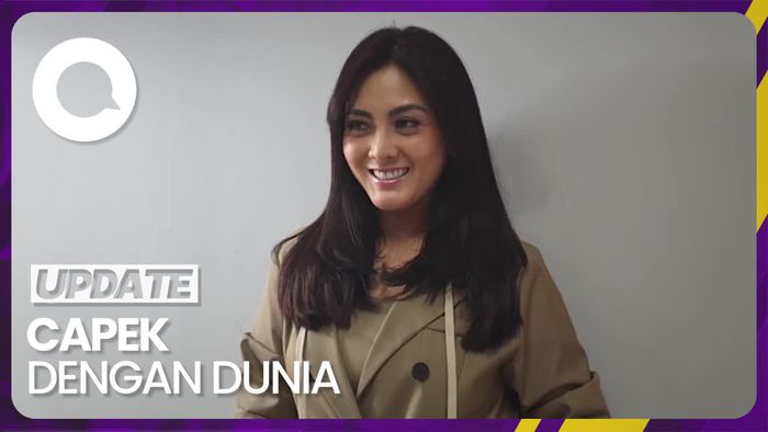 Usai Bercerai, Dhena Devanka Berniat untuk Berhijab