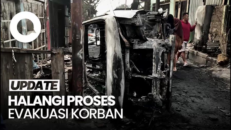 Cerita Mobil Terbalik di Lokasi Kebakaran Depo Pertamina Plumpang