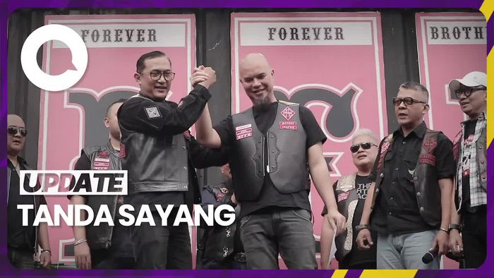 Gabung Brotherhood MC, Ahmad Dhani Ditampar di Atas Panggung