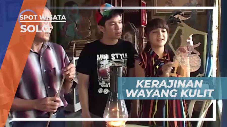 Melihat Dari Dekat Kerajinan Wayang Kulit di Kota Solo