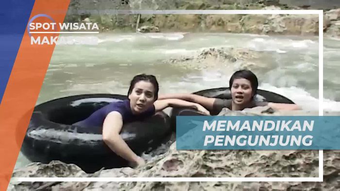 Tantangan Seru Memandikan Pengunjung, Makassar