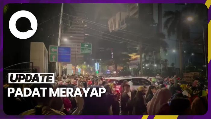 Lalin Padat di Sudirman usai Konser BLACKPINK