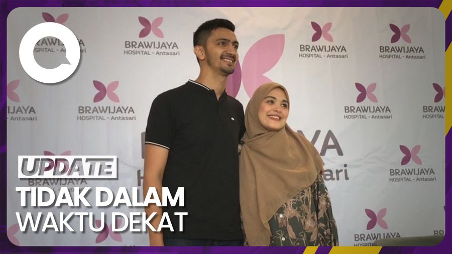 Vebby Palwinta dan Razi Masih Ingin Punya Anak Lagi