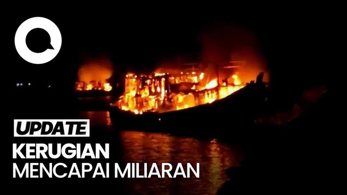 Penampakan 3 Kapal Motor di Pelabuhan Probolinggo Terbakar