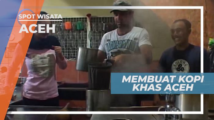 Mencoba Meracik Kopi Khas kota Serambi Mekah, Aceh