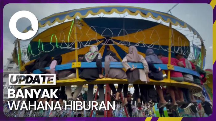 Suasana Pasar Dugderan Semarang Jelang Ramadan