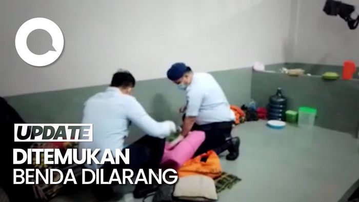 Momen Petugas Gabungan Geledah Sel Tahanan Rutan Medan