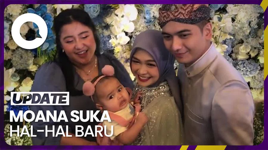 Respons Ria Ricis dan Suami dengan Pilihan Moana di Acara Tedak Siten