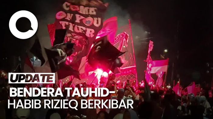 Kemeriahan Pawai Obor di Petamburan Sambut Ramadhan