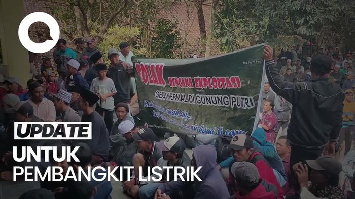 Ratusan Warga Kaki Gunung Gede Berdemo Tolak Proyek Geothermal