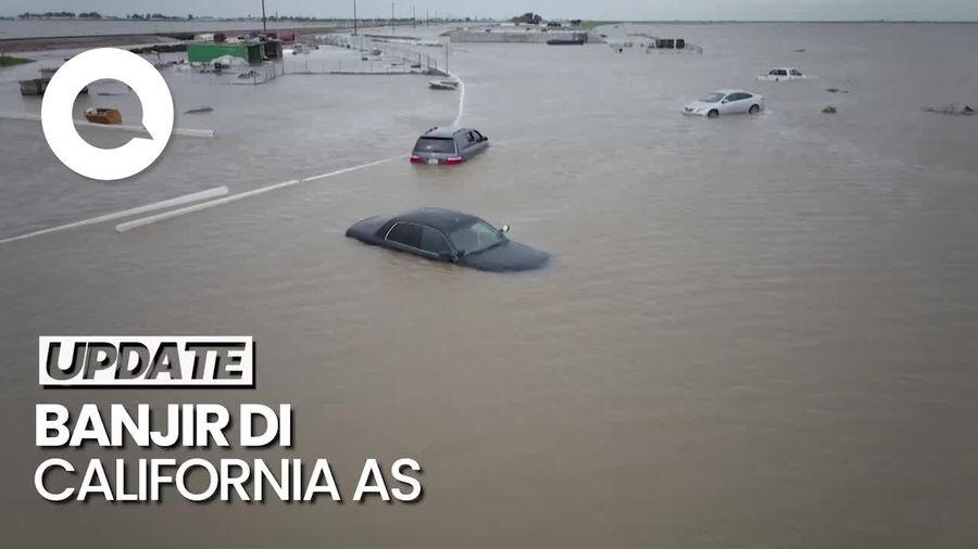 Melihat dari Udara Mobil-Rumah Terendam Banjir di California AS