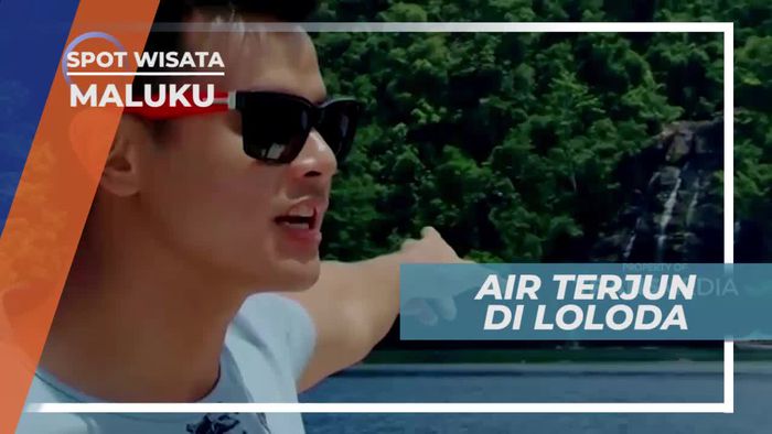 Keindahan Air Terjun Pulau Loloda Maluku