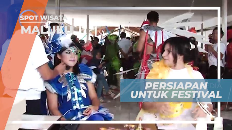 Bersiap, Mempercantik Diri Sebelum Mengikuti Festival Teluk Jailolo, Maluku