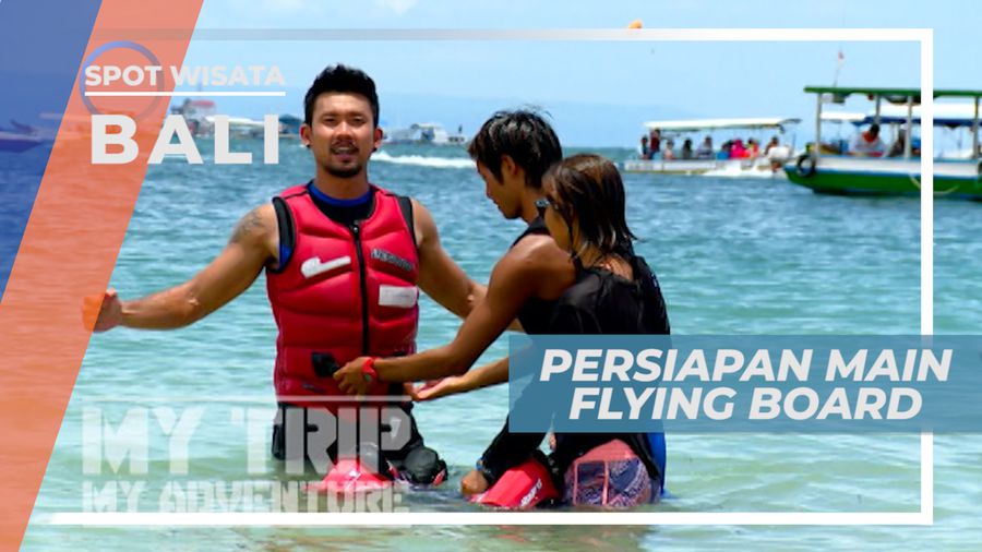 Bersiap Pacu Adrenalin Bermain Flying Board di Pantai Tanjung Benoa, Bali