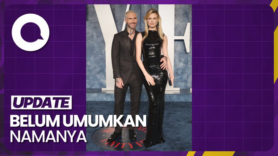 Behati Prinsloo Unggah Foto Anak Ketiganya Bersama Adam Levine