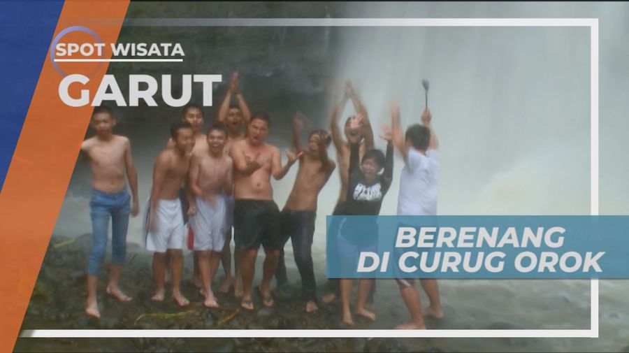 Berenang di Dinginnya Air Curug Orok Garut