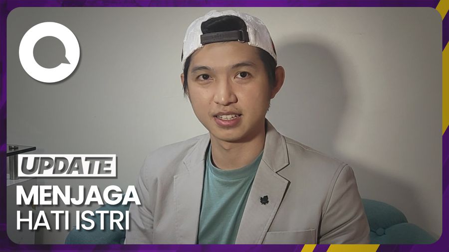 Fans Minta Dijadikan Istri Kedua, Ini Respons Dennis Lim